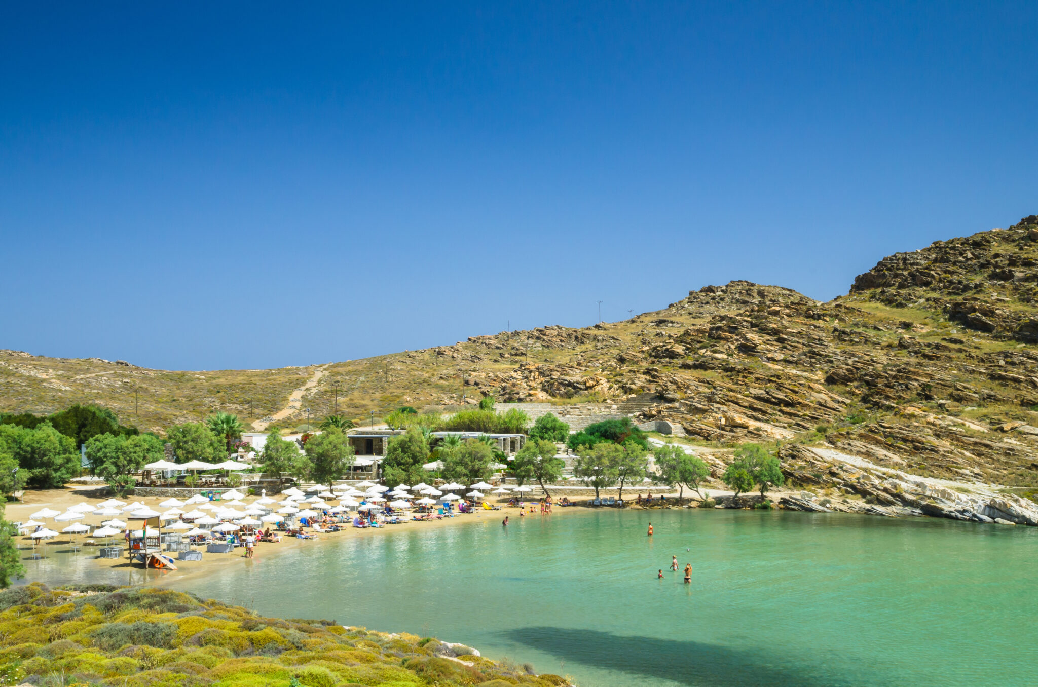 10 ελληνικές παραλίες με πολύ ρηχά νερά για ξέγνοιαστες στιγμές με μικρά παιδιά