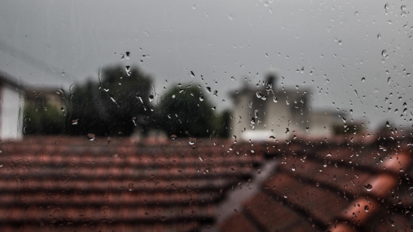 Τρίκαλα: Μήνυμα του 112 στους κατοίκους για περιορισμό των μετακινήσεών τους