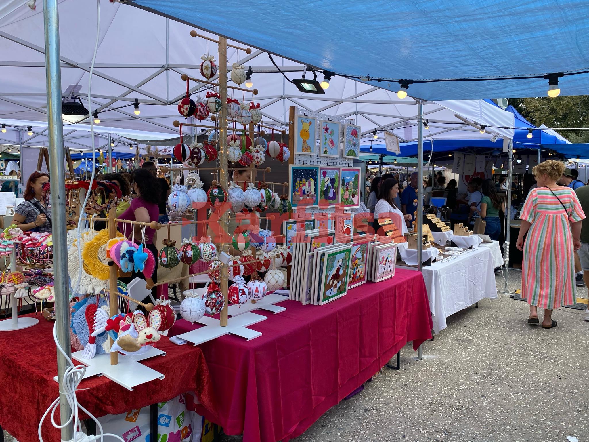 Flea Market: Η μεγαλύτερη υπαίθρια αγορά της Θεσσαλονίκης επέστρεψε (ΦΩΤΟ)