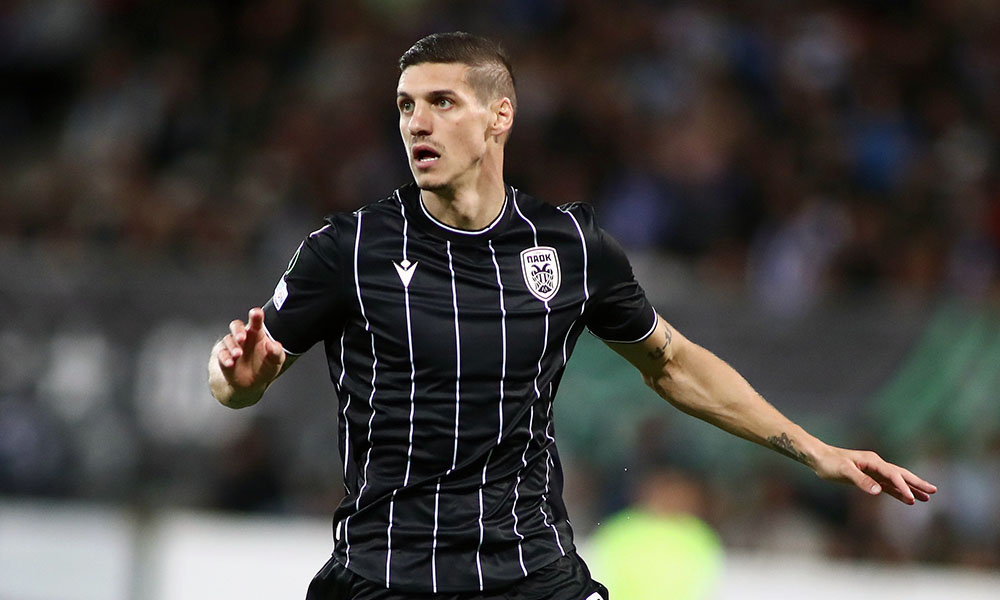 Κίριλ Ντεσπόντοφ: Πάρτι αποθέωσης για τον ποδοσφαιριστή του ΠΑΟΚ στα αποδυτήρια της Βουλγαρίας (Video)