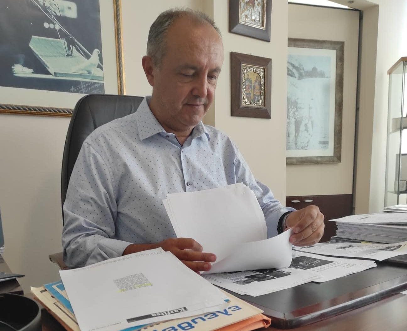 Που ετοιμάζεται να πάει ο Θοδωρος Καραόγλου;