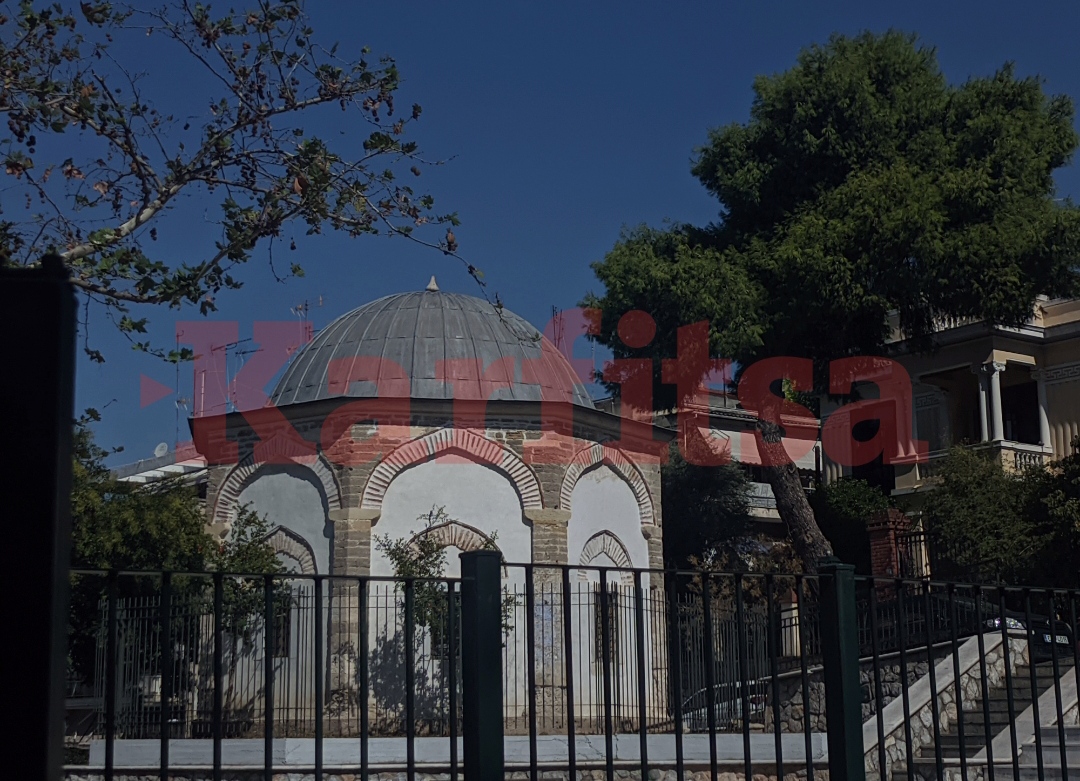 Η κρυμμένη πλατεία στη Θεσσαλονίκη όπου «ακούς» τα βήματα ενός καβαλάρη (ΦΩΤΟ)