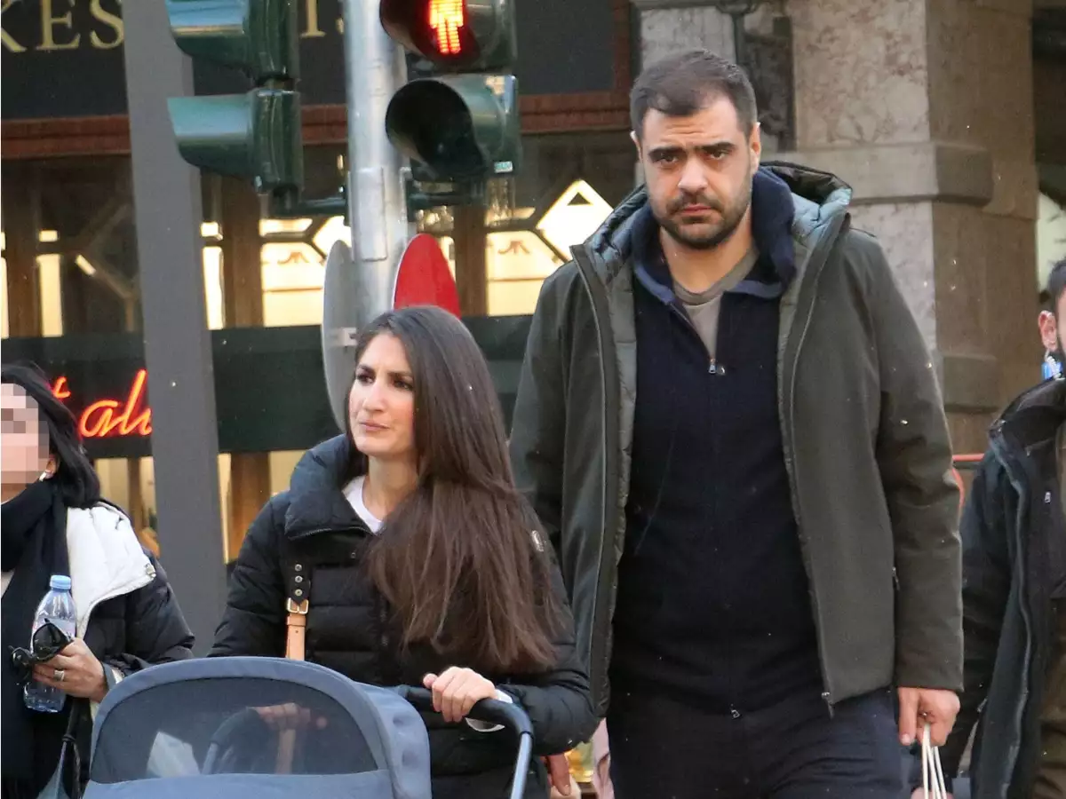 Παύλος Μαρινάκης – Κατερίνα Μαχαιριώτη: Βαφτίζουν τον γιο τους – Αυτό είναι το προσκλητήριο (ΦΩΤΟ)