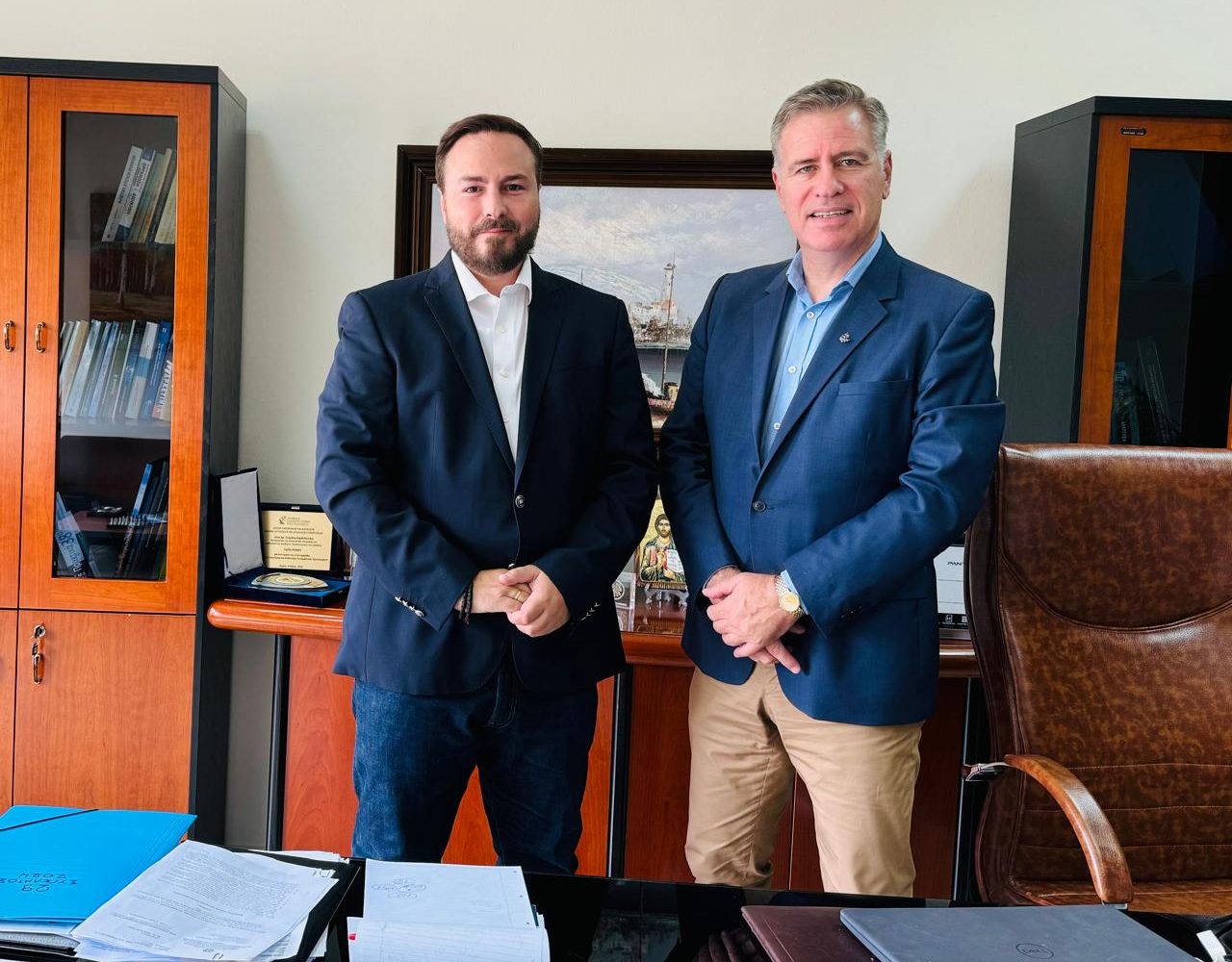 Συνάντηση του Διαμαντή Γκολιδάκη με τον Πρύτανη του Διεθνούς Πανεπιστημίου της Ελλάδος