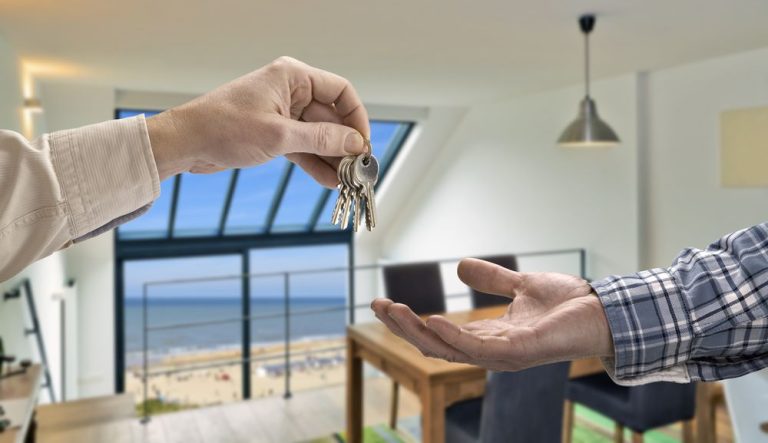 Μεγάλες ανατροπές στην βραχυχρόνια μίσθωση από το 2025