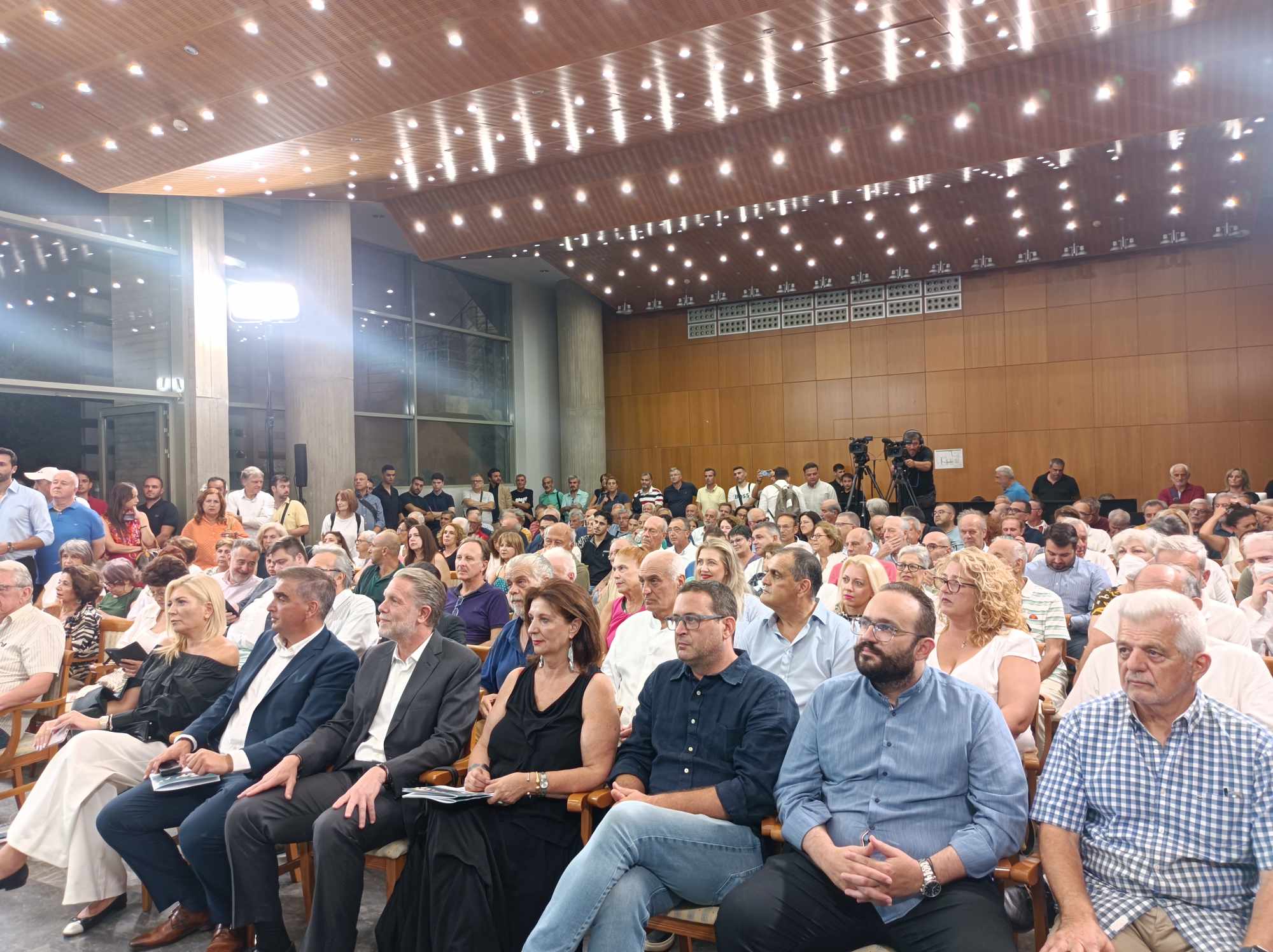 Τα «μπερδεύουν» στο ΠΑΣΟΚ 