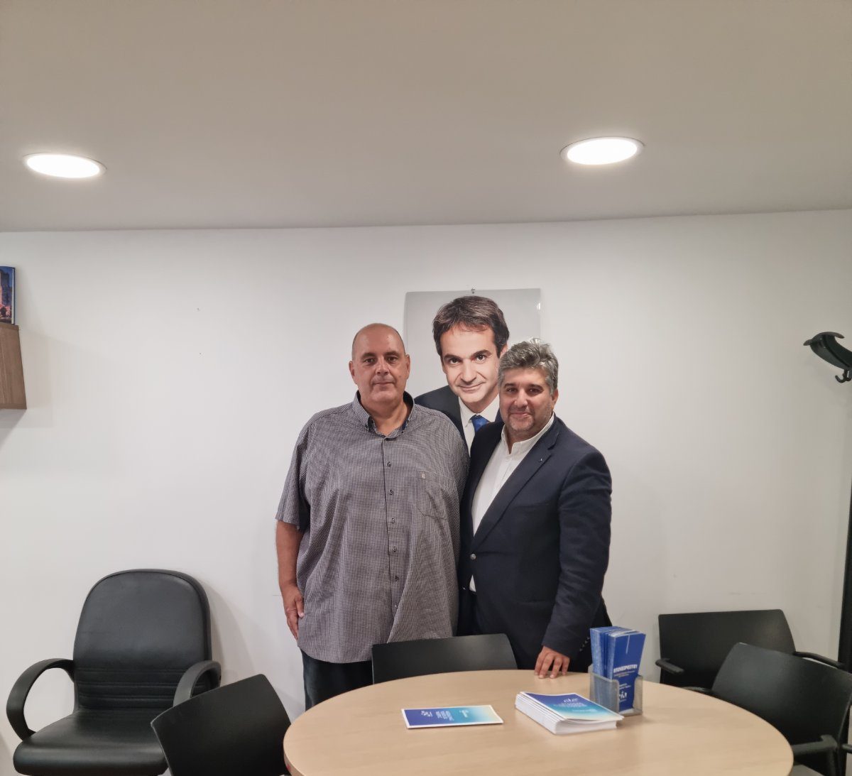 Συνάντηση Θ. Κουλουτμπάνη με το Γ.Γ. Παραγωγικών Τομέων της ΝΔ