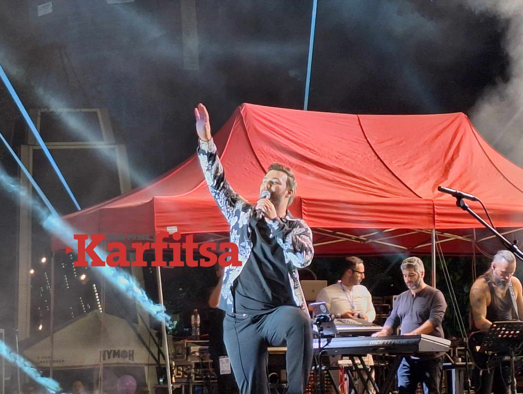 ΔΕΘ: Ο Γιώργος Σαμπάνης έβαλε «φωτιά» στη σκηνή – Πανδαιμόνιο στο κοινό (ΦΩΤΟ+Video)