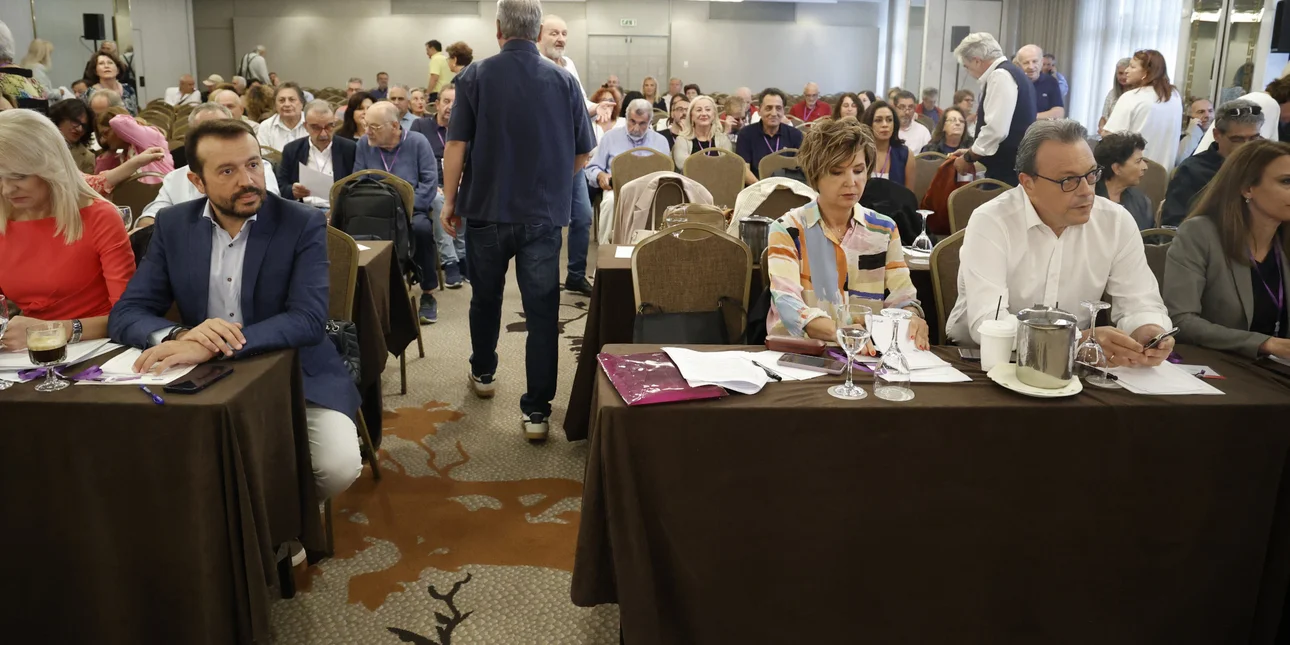 ΣΥΡΙΖΑ: Στο Συνέδριο η τελική σύγκρουση Kasselistas και «100» -Επανεμφάνιση Τσίπρα σήμερα