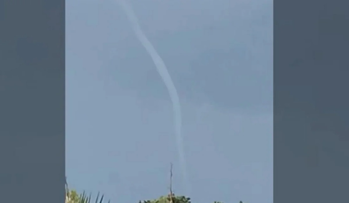 Υδροστρόβιλος εμφανίστηκε στη Χαλκιδική (Video)