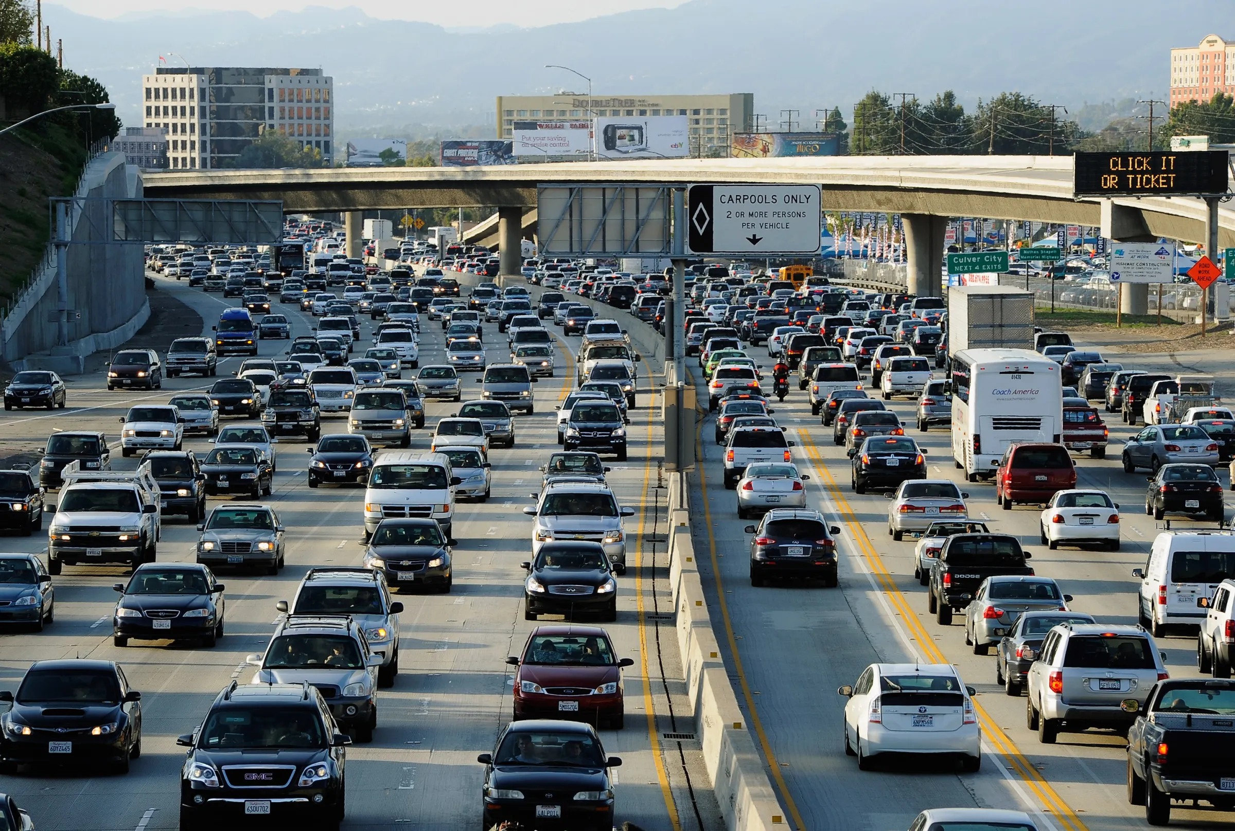 Θεσσαλονίκη: Εν εξελίξει η επιστροφή των εκδρομέων – Κίνηση στα Μάλγαρα