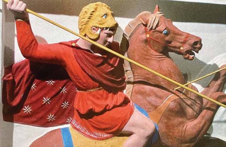 Ο χιτώνας του Μεγάλου Αλεξάνδρου φέρεται να ταυτοποιήθηκε σε έναν από τους βασιλικούς τάφους στη Βεργίνα