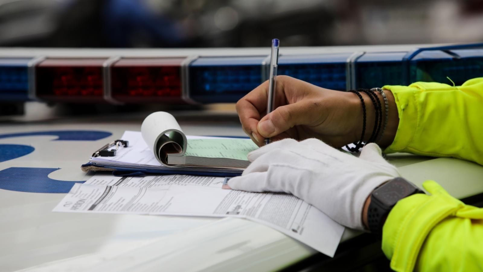 9 στους 10 οδηγούς κινδυνεύουν με πρόστιμo έως 700 ευρώ -Τι πρέπει να βγάλουν από το αυτοκίνητό τους