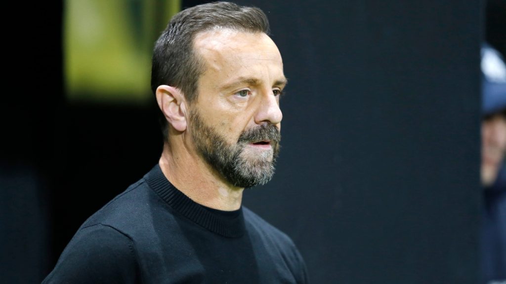 Άκης Μάντζιος στους παίκτες: «Τώρα σκεφτόμαστε τον Παναθηναϊκό, μας περιμένει δύσκολο και απαιτητικό ματς»