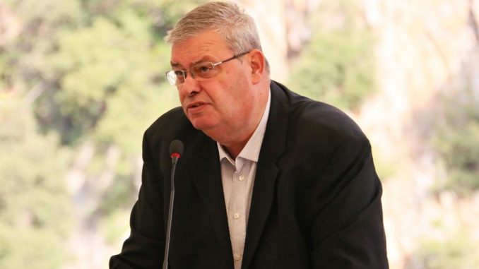 Προσπάθεια φίμωσης της «Political» από τον Περιφερειάρχη Ηπείρου