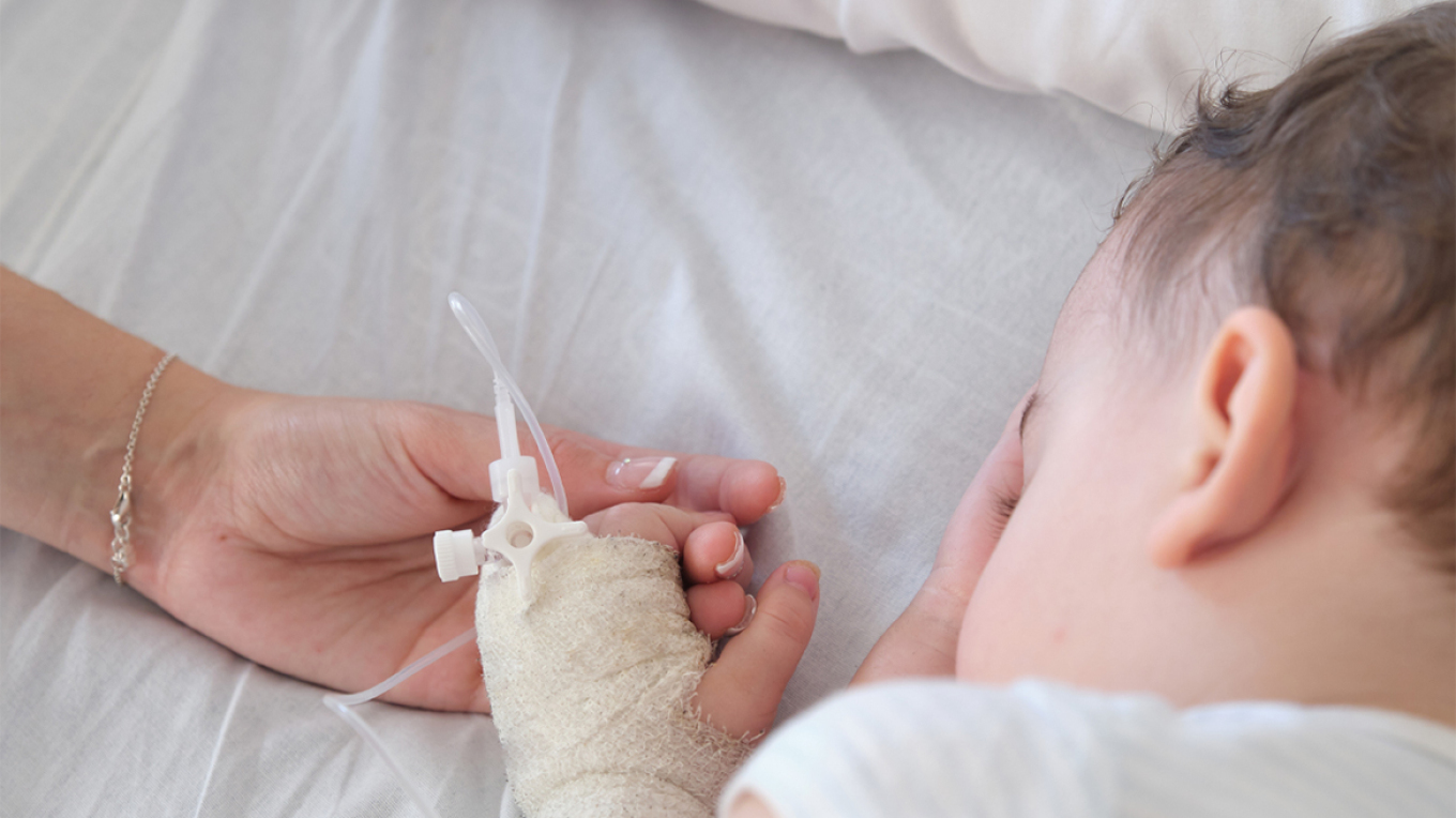 Αμαλιάδα: Μυστήριο γύρω από το θάνατο τριών βρεφών – «Να τιμωρηθούν οι ένοχοι» ζητά η γιαγιά του ενός μωρού (Video)