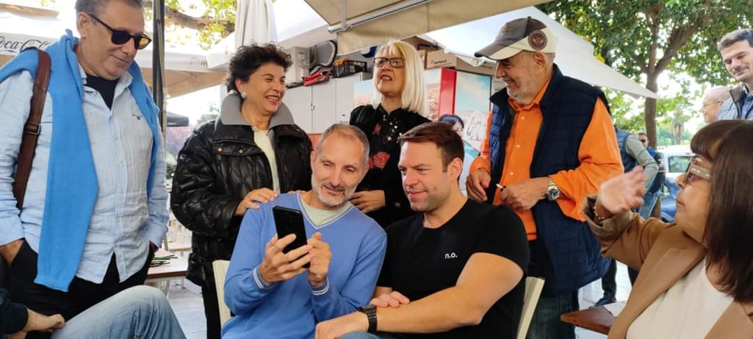 Θα τεθεί θέμα Γραμματέα;