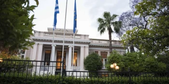 Πώς διαβάζει τις δημοσκοπήσεις το Μαξίμου και ποια η ανησυχία