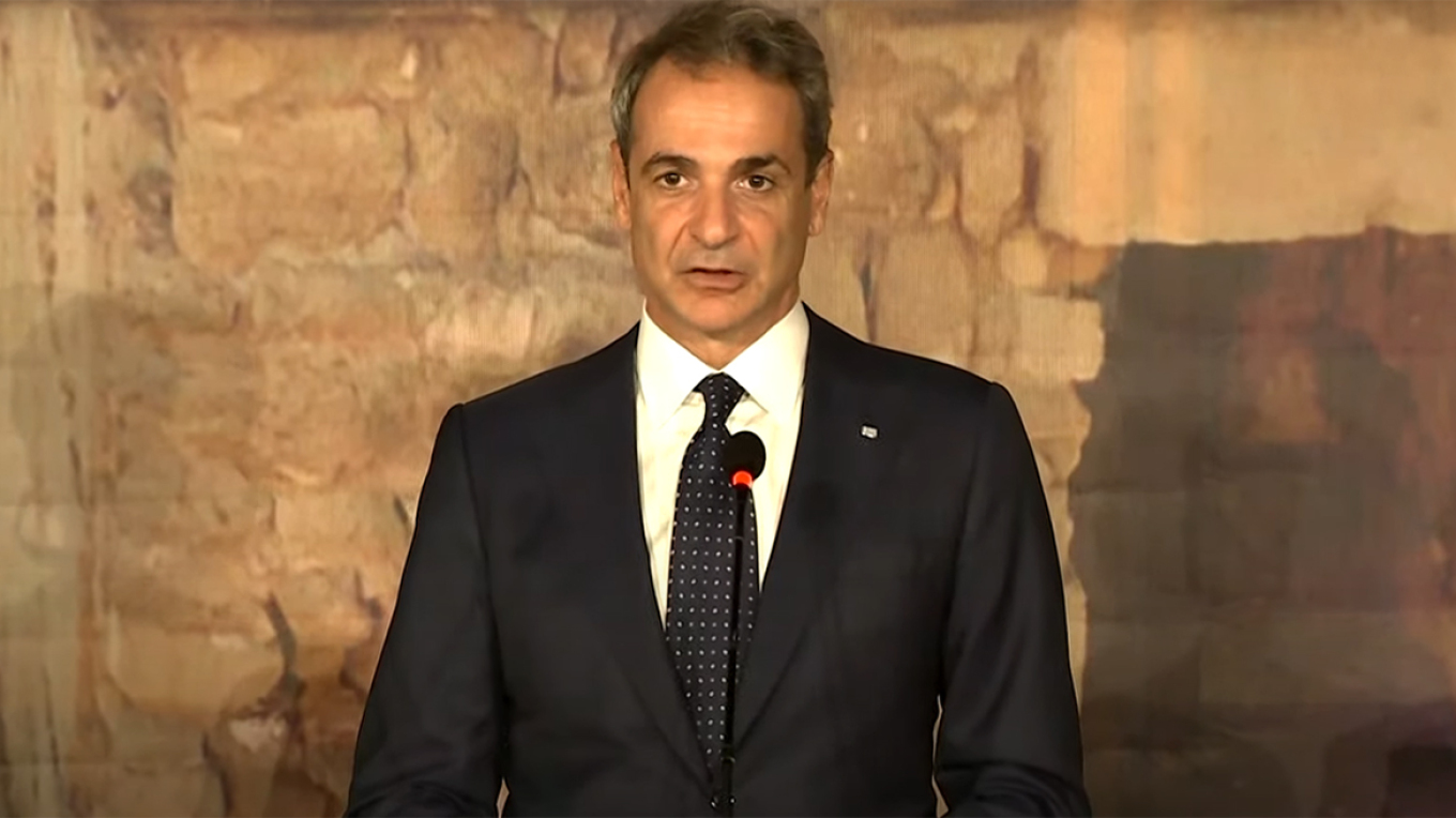 Τηλεοπτικό μήνυμα Μητσοτάκη στις 11 - Μετατέθηκε η συνάντηση με Σακελλαροπούλου