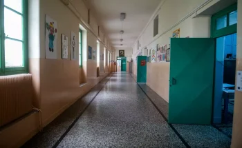 Συνελήφθη φυγόποινος εκπαιδευτικός – 20ετής κάθειρξη για κακοποίηση ανηλίκων