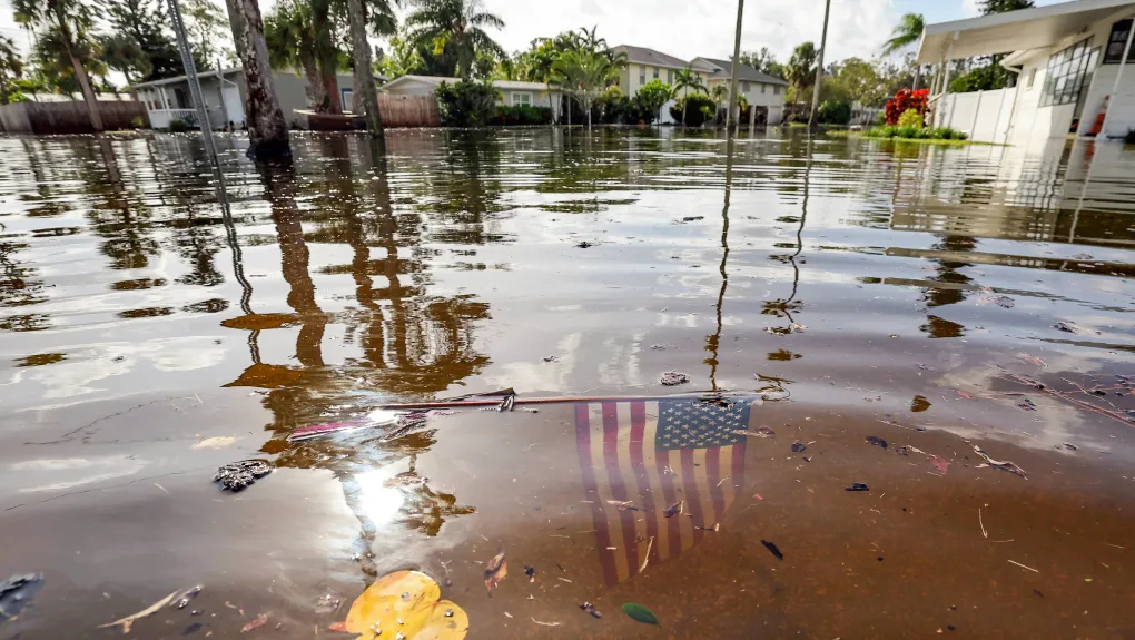 Καλλιτέχνες ένωσαν τις δυνάμεις τους για τους πληγέντες από τους τυφώνες
