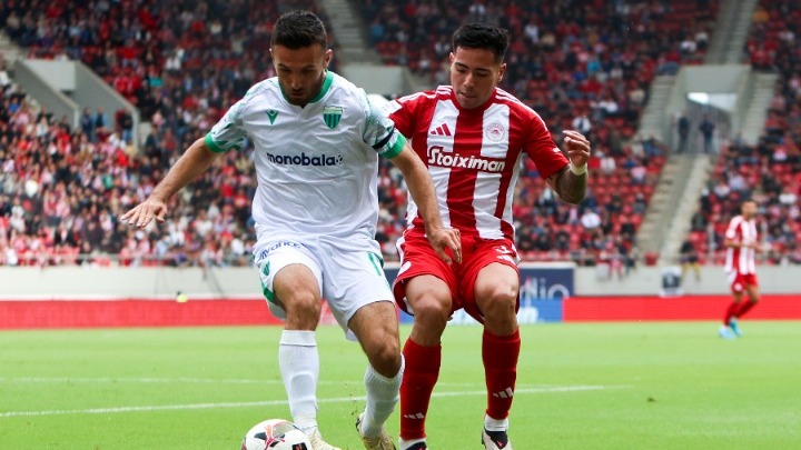 Γκέλα ολκής για τον Ολυμπιακό, 2-2 από 2-0 με τον Λεβαδειακό