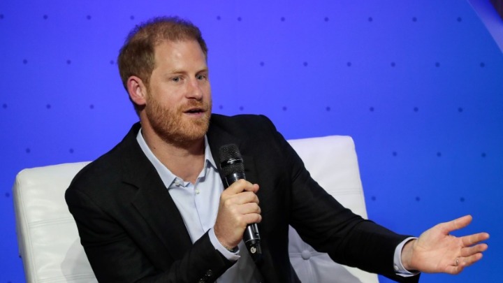 Ο πρίγκιπας Χάρι μιλά για τους Αγώνες Invictus σε Επιτροπή του ΝΑΤΟ