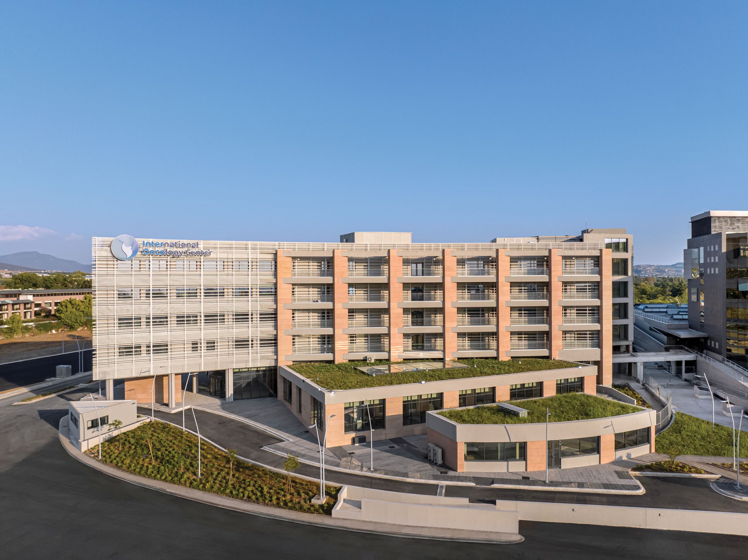 Εγκαινιάστηκε το νέο Διεθνές Ογκολογικό Κέντρο του Ιατρικού Διαβαλκανικού Θεσσαλονίκης (ΦΩΤΟ)