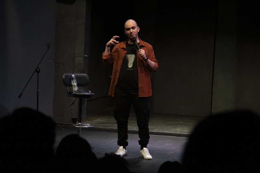 Γιώργος Φαρφαρατζής: Η πολιτική ορθότητα δεν αποτελεί φίμωτρο για την κωμωδία