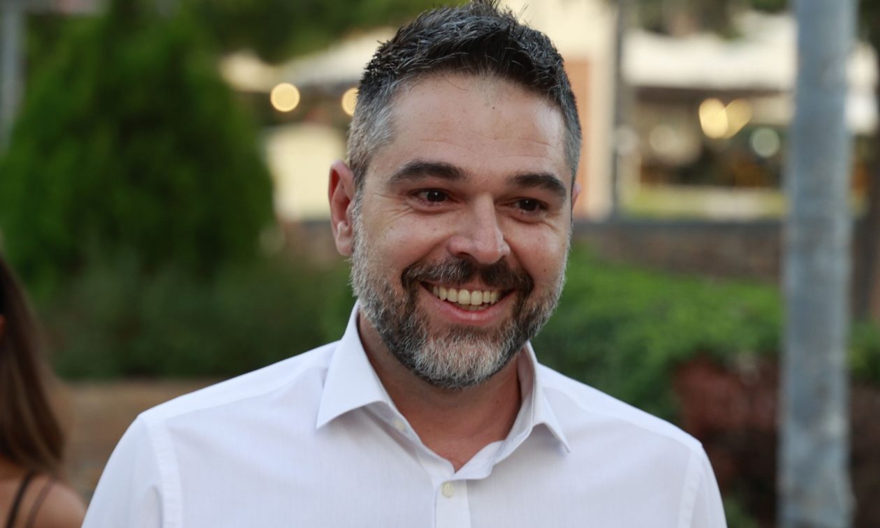 ΣΥΡΙΖΑ: Παραιτήθηκε από τη θέση του Κοινοβουλευτικού Εκπροσώπου ο Γιάννης Σαρακιώτης