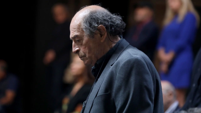 Πέθανε ο σκηνοθέτης Μανούσος Μανουσάκης