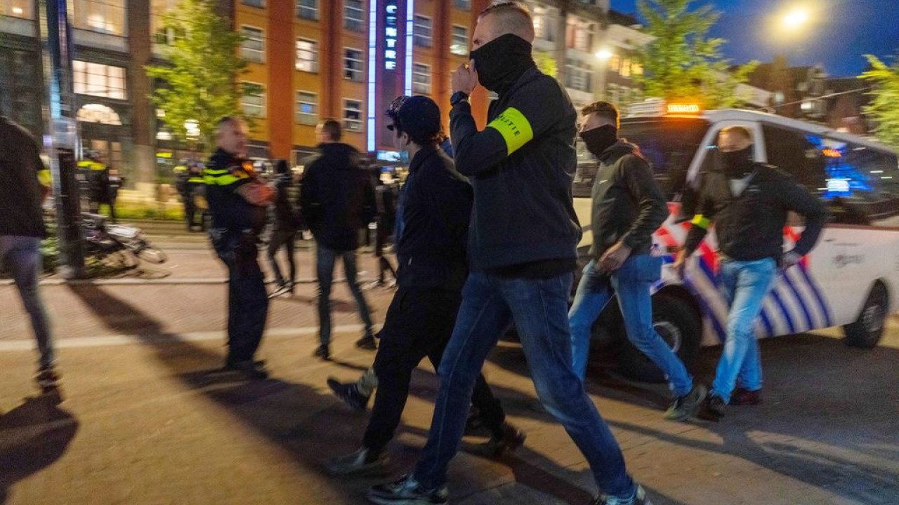 Ατμόσφαιρα Άμστερνταμ καλλιεργούν αντι-ισραηλινές ομάδες πριν τον αγώνα ΠΑΟ-Μακάμπι