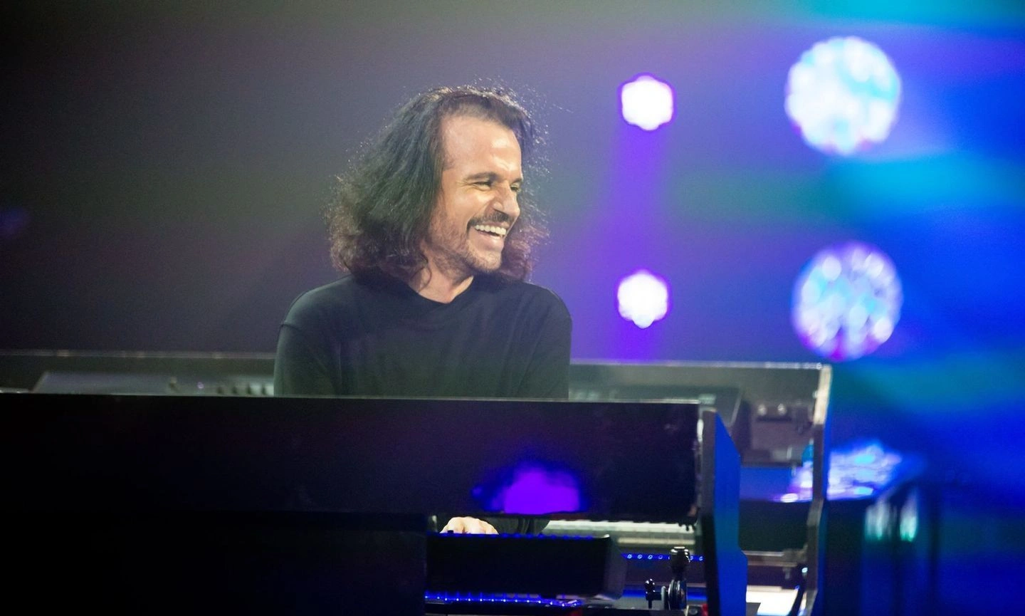 Yanni: Το ελληνικό θαύμα που κατέκτησε τον κόσμο – Η ηλικία, ο μεγάλος έρωτας & η καριέρα!