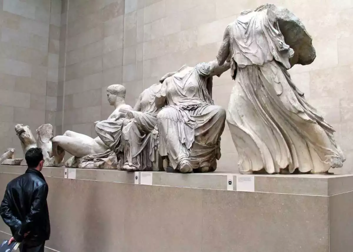 Στο Λονδίνο τη Δευτέρα ο Κυριάκος Μητσοτάκης – Τα Γλυπτά του Παρθενώνα στην κορυφή της ατζέντας του