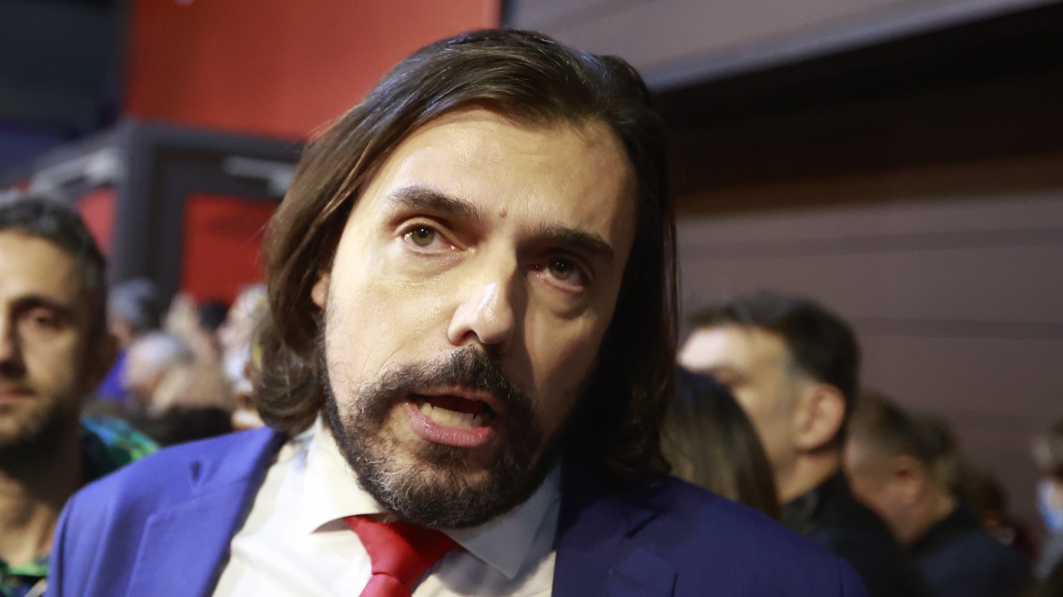 Το μυστήριο με τον Παππά 