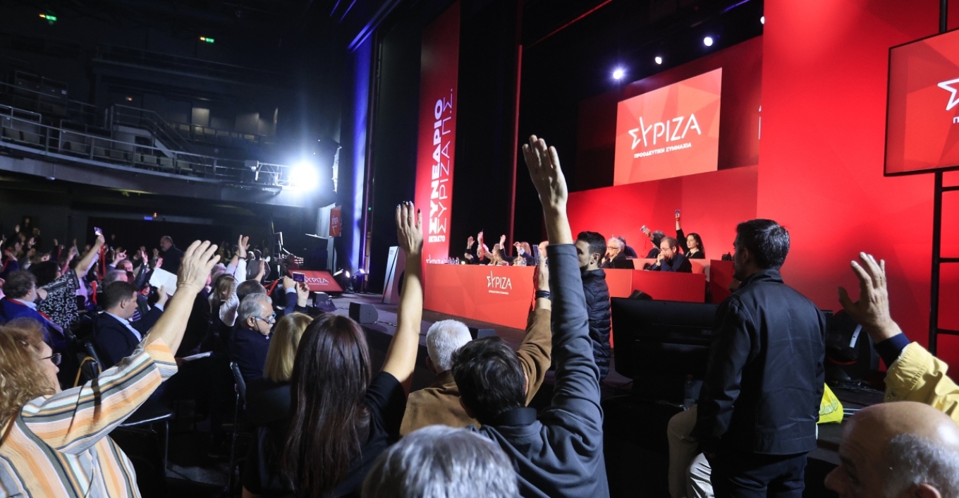 ΣΥΡΙΖΑ: Μαζικά πυρά σε Κασσελάκη για την έξοδο Τζάκρη και Πούλου – Νέο κύμα αποχωρήσεων βλέπουν οι Κασσελίστας (ΦΩΤΟ)