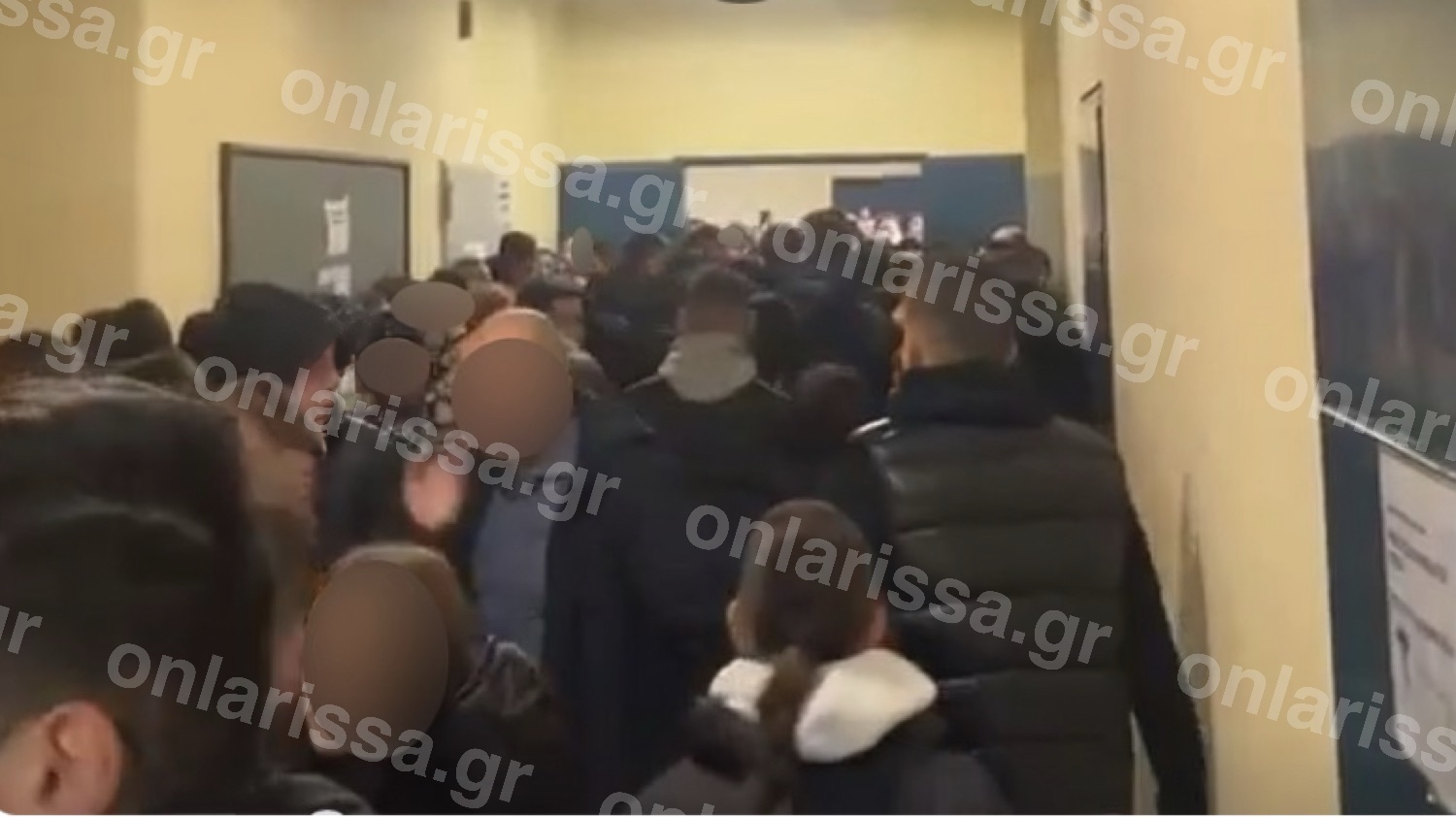 Λάρισα: Μαζική επίθεση σε μαθητή μετά από πληροφορία για παρενόχληση συμμαθήτριας του