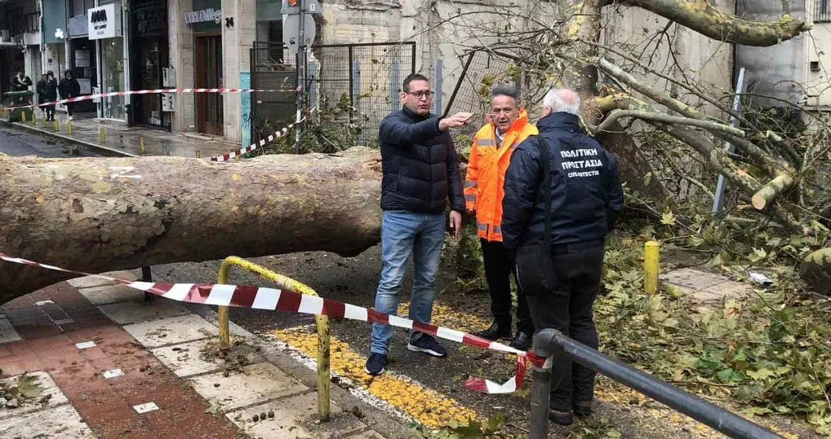 Στ. Αγγελούδης για κακοκαιρία Bora: Ένα μεγάλο ευχαριστώ στους εργαζόμενους του Δήμου Θεσσαλονίκης – Σύσταση στους πολίτες να περιορίσουν τις μετακινήσεις
