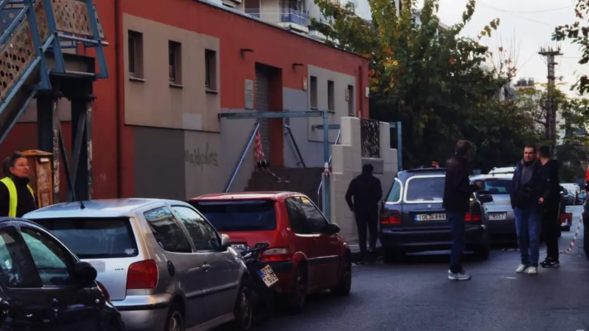 Οι κάμερες έδειξαν τον δολοφόνο 41χρονου στον σταθμό του ΗΣΑΠ στον Άγιο Ελευθέριο – Συνελήφθη και ομολόγησε