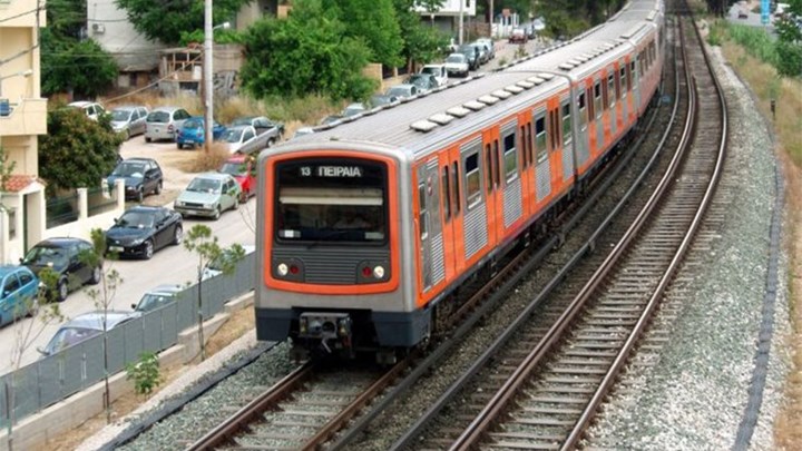 ΗΣΑΠ: Παρέμβαση εισαγγελέα για τις ανοιχτές πόρτες εν κινήσει συρμό