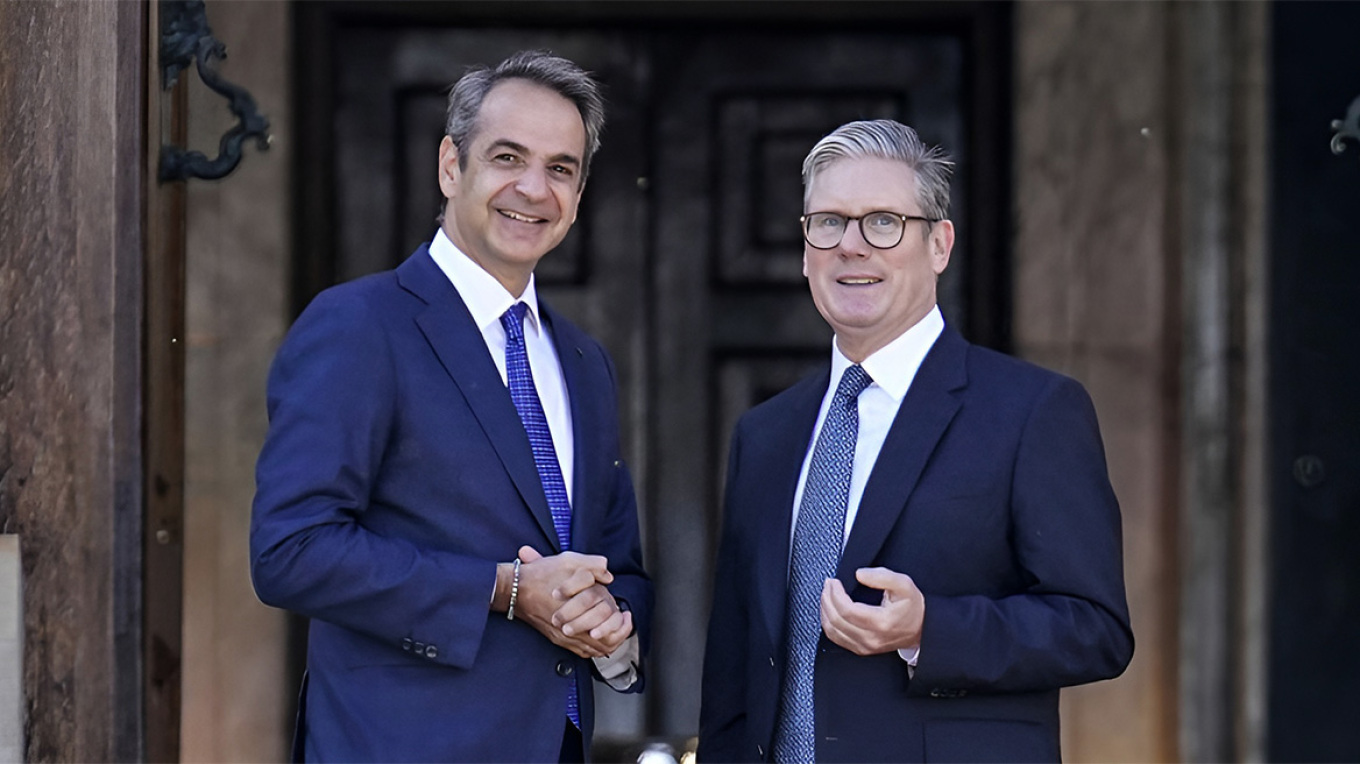 Επίσημο: Την Τρίτη η συνάντηση Κυριάκου Μητσοτάκη – Στάρμερ στην Ντάουνινγκ Στριτ