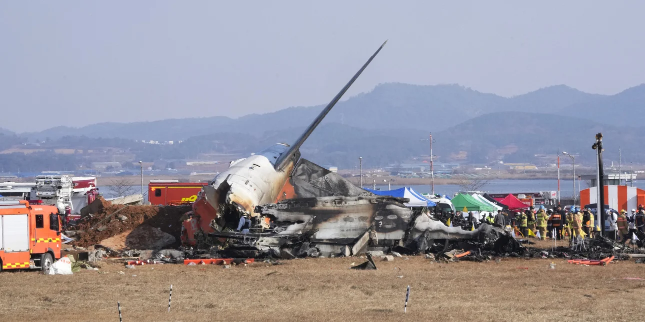 Νότια Κορέα: Ένα τρίχρονο αγοράκι το μικρότερο θύμα της αεροπορικής τραγωδίας – Σπαραγμός από τους συγγενείς