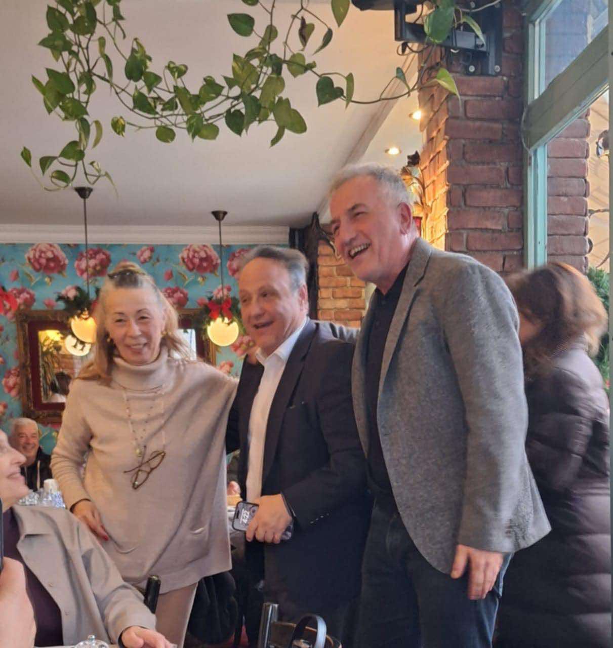 Η απρόσμενη συνάντηση του Σταύρου Καλαφάτη με τον Στέλιο Αγγελουδη