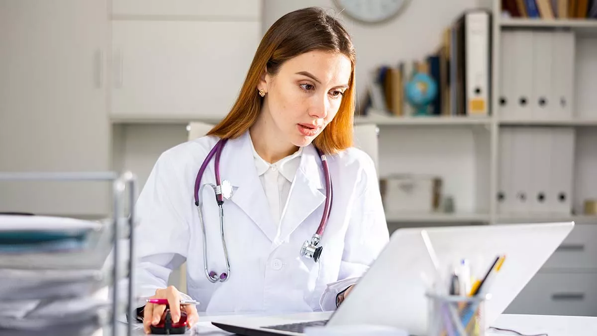 Πώς δρούσε το κύκλωμα των παράνομων συνταγογραφήσεων - Στον εισαγγελέα έξι συλληφθέντες