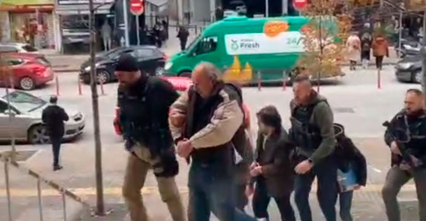 Θεσσαλονίκη: Στον εισαγγελέα οι τρεις συλληφθέντες της εγκληματικής οργάνωσης με τους πλαστούς πίνακες