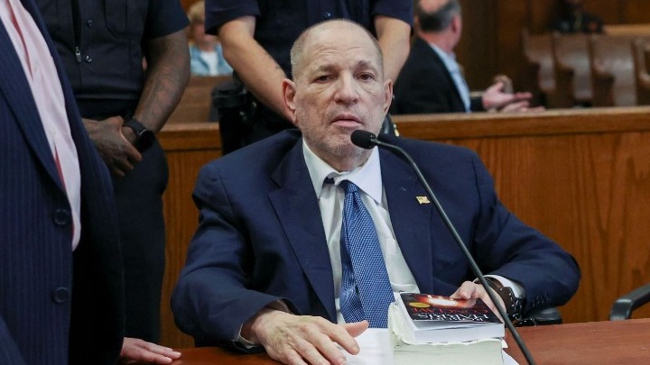 Ο Χάρβεϊ Γουάινστιν εισήχθη εσπευσμένα σε νοσοκομείο