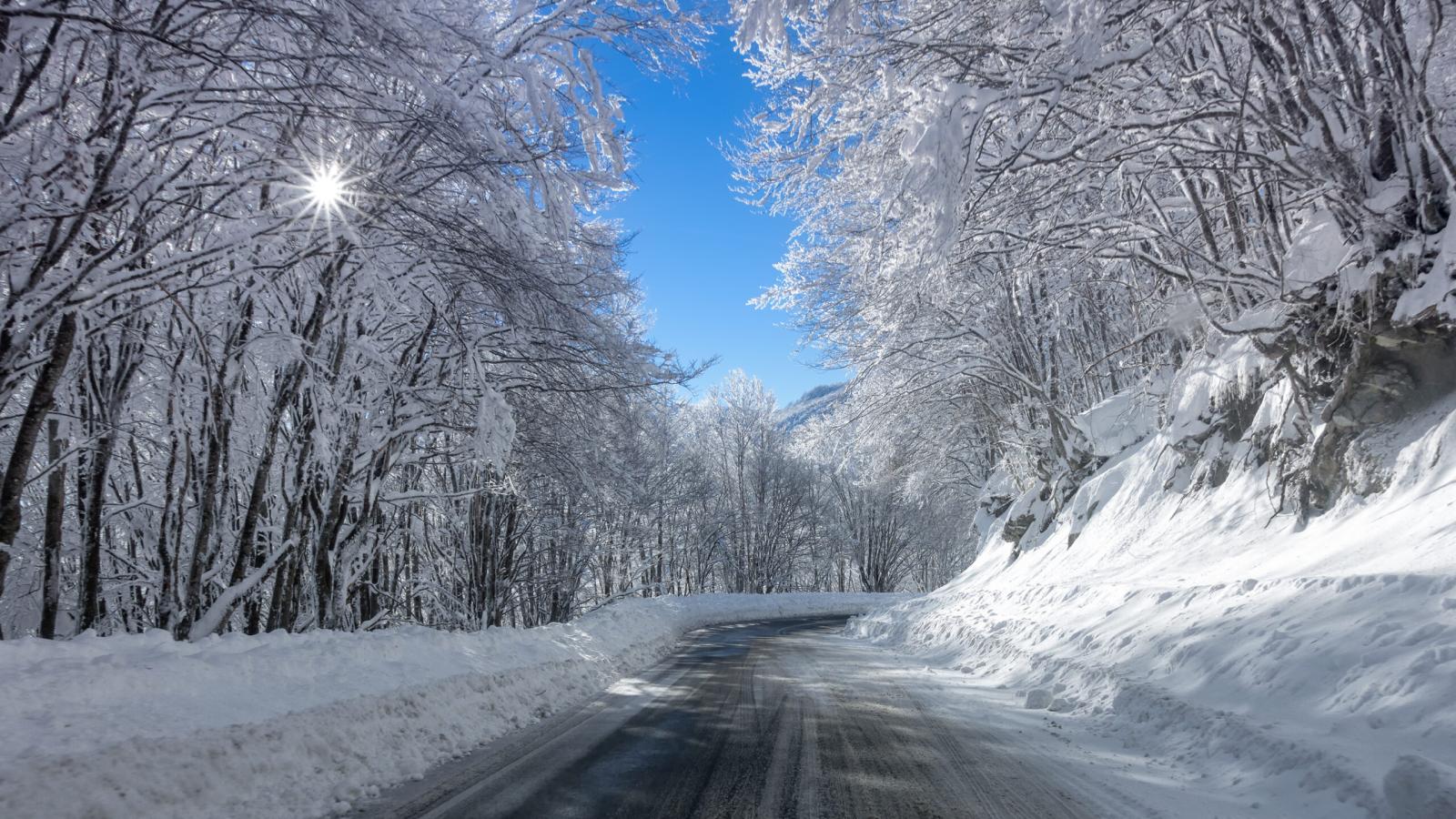 Επικαιροποιήθηκε το έκτακτο δελτίο καιρού: Συνεχίζονται τα χιόνια και οι βροχές - Πότε κορυφώνεται η κακοκαιρία