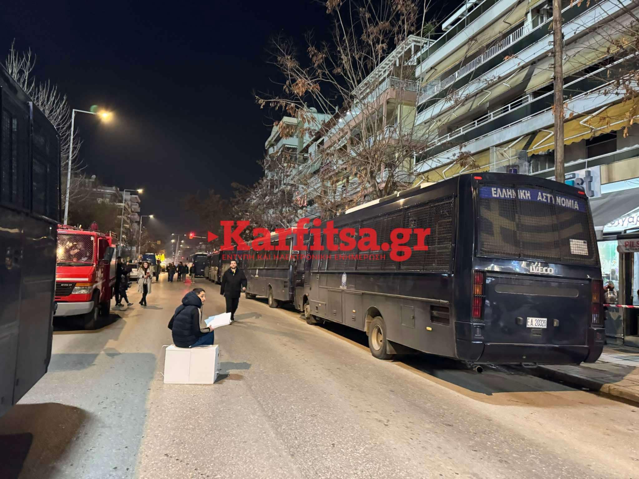 Θεσσαλονίκη: Ισχυρή αστυνομική παρουσία έξω από το «Κλ.Βικελίδης» για το ντέρμπι Άρης-ΠΑΟΚ (ΦΩΤΟ+Video)