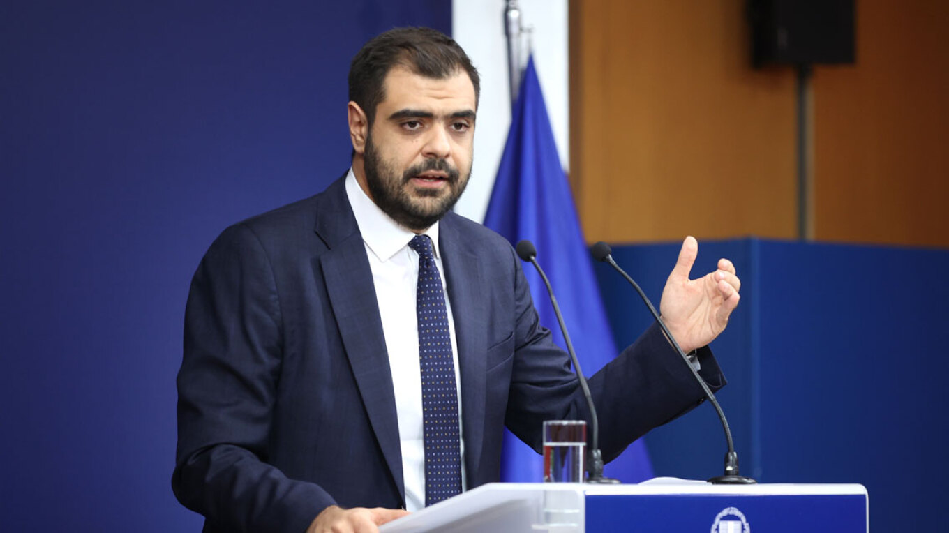 Μαρινάκης για Τέμπη: Το «ποτέ ξανά» θα γίνει πράξη – Εργαζόμαστε για έναν πιο ασφαλή σιδηρόδρομο