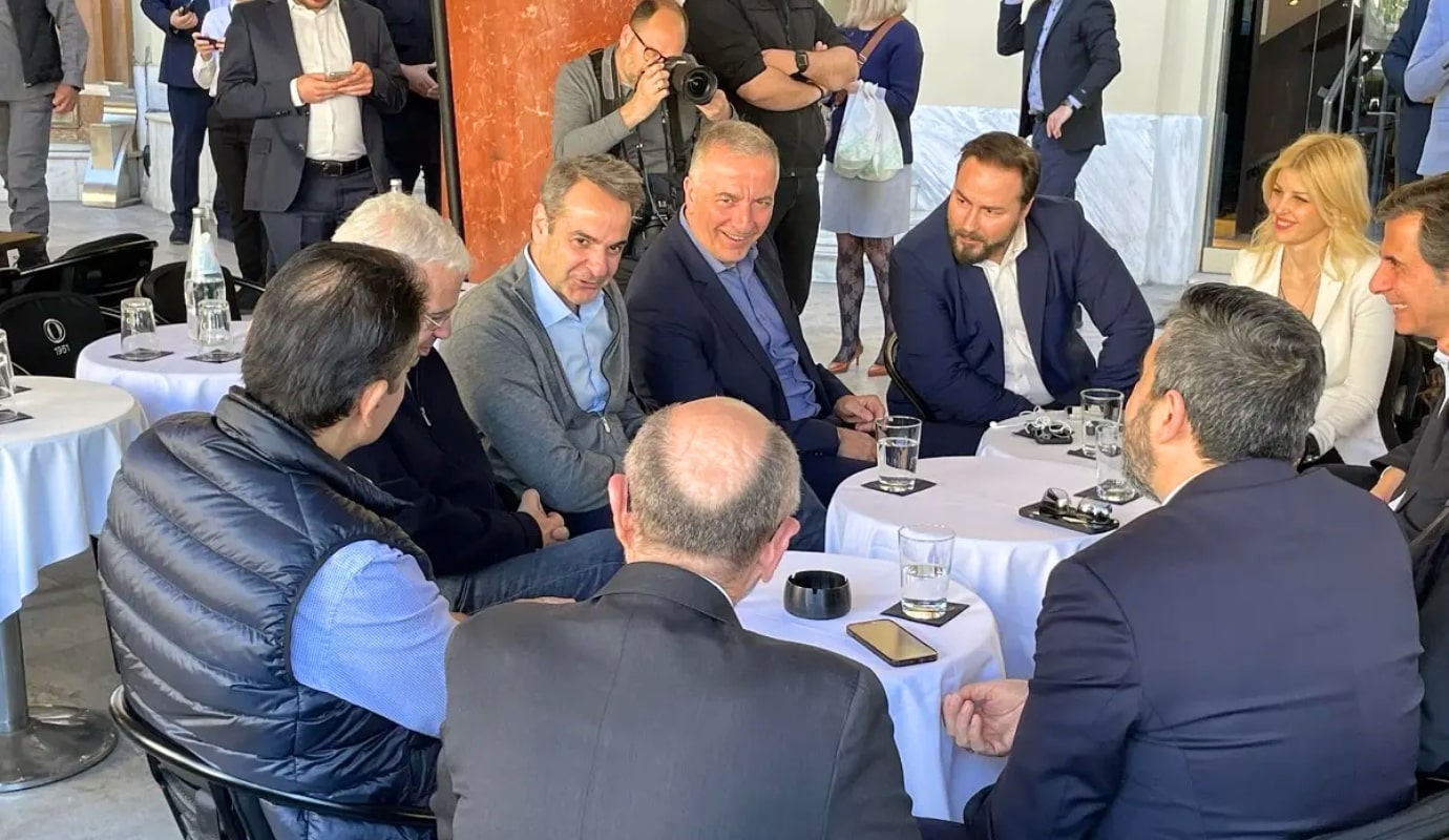 Στο…φουλ η κινητικότητα των «γαλάζιων» της Θεσσαλονίκης